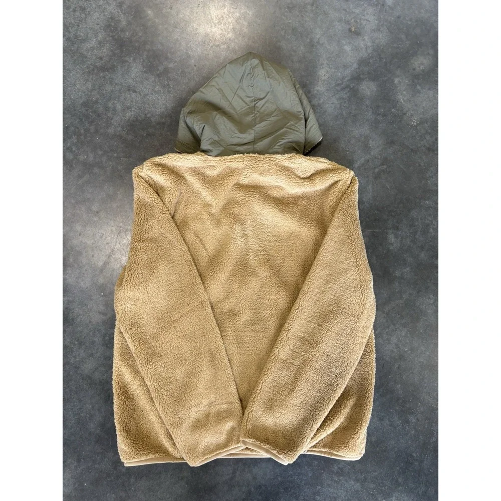 Men's Size Large True Religion Sherpa Tan And Green Zip Up Jacket New With Tags